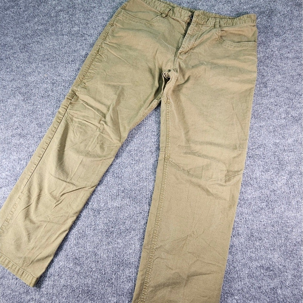 The North Face Relaxed Motion Pants Men's 36‎ Reg (Actual 34x30) Hiking Outdoors